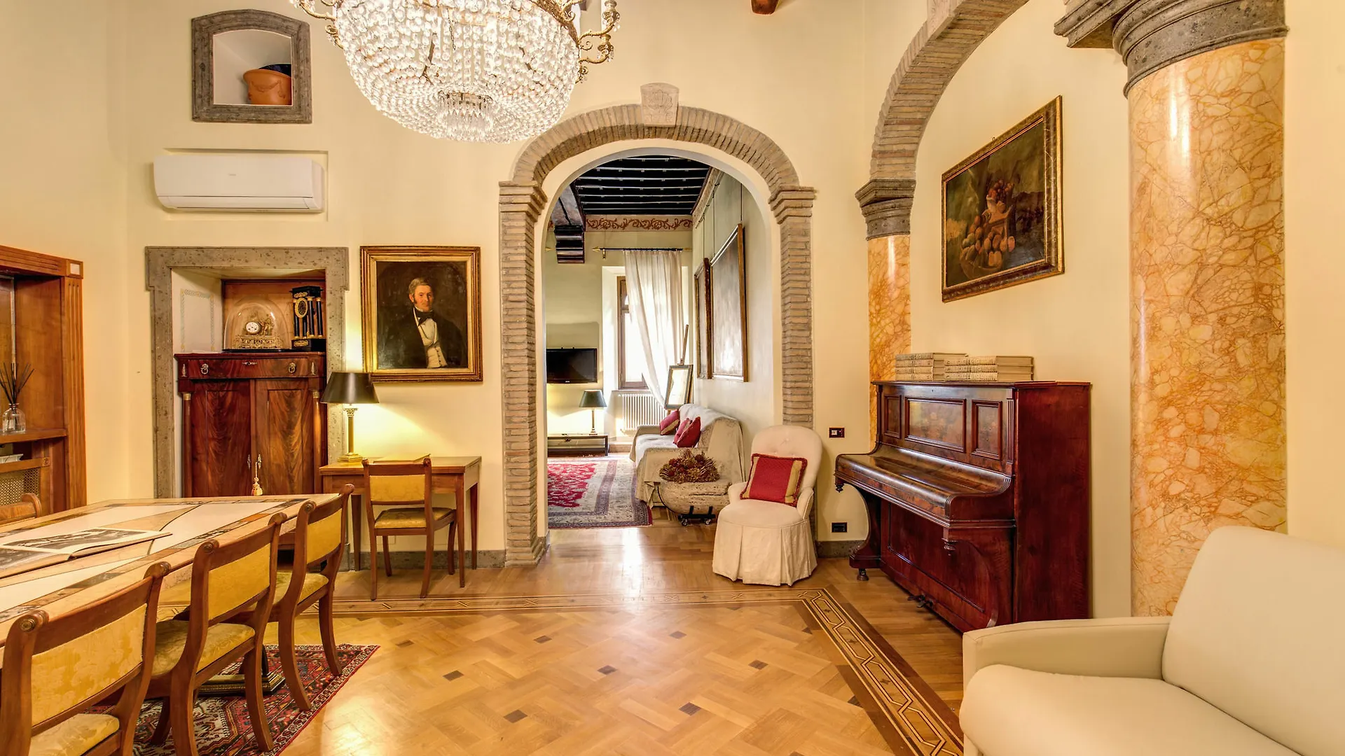 Suite In Rome Historic