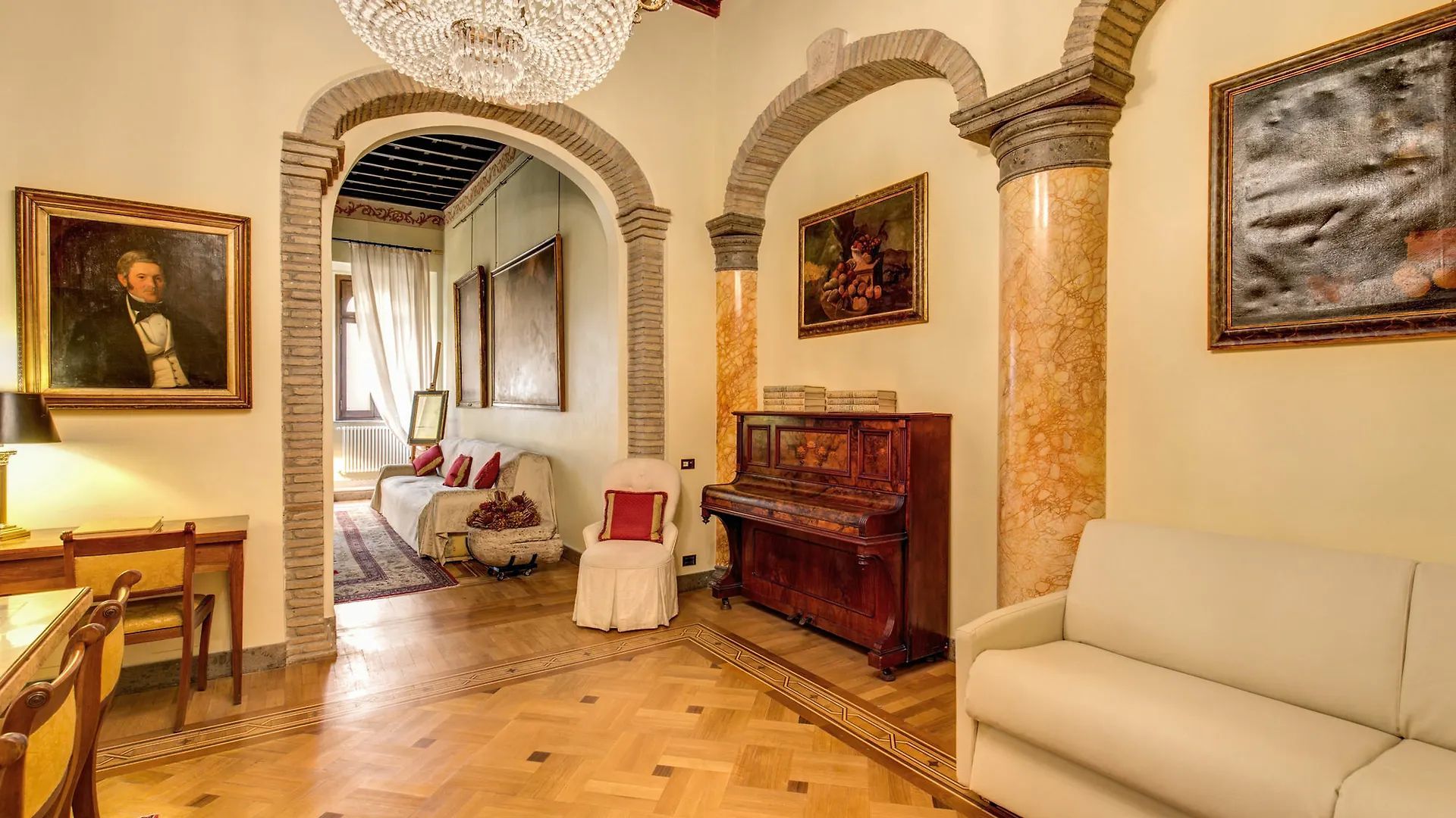 Appartement Suite In Rome Historic Italië
