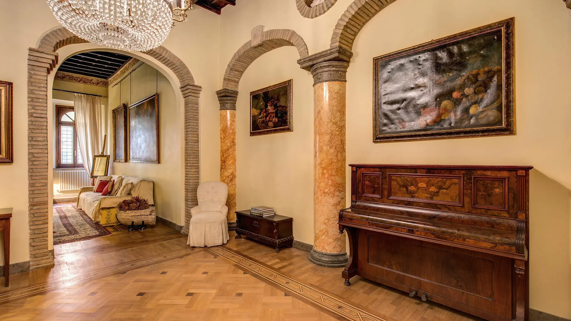 Suite In Rome Historic