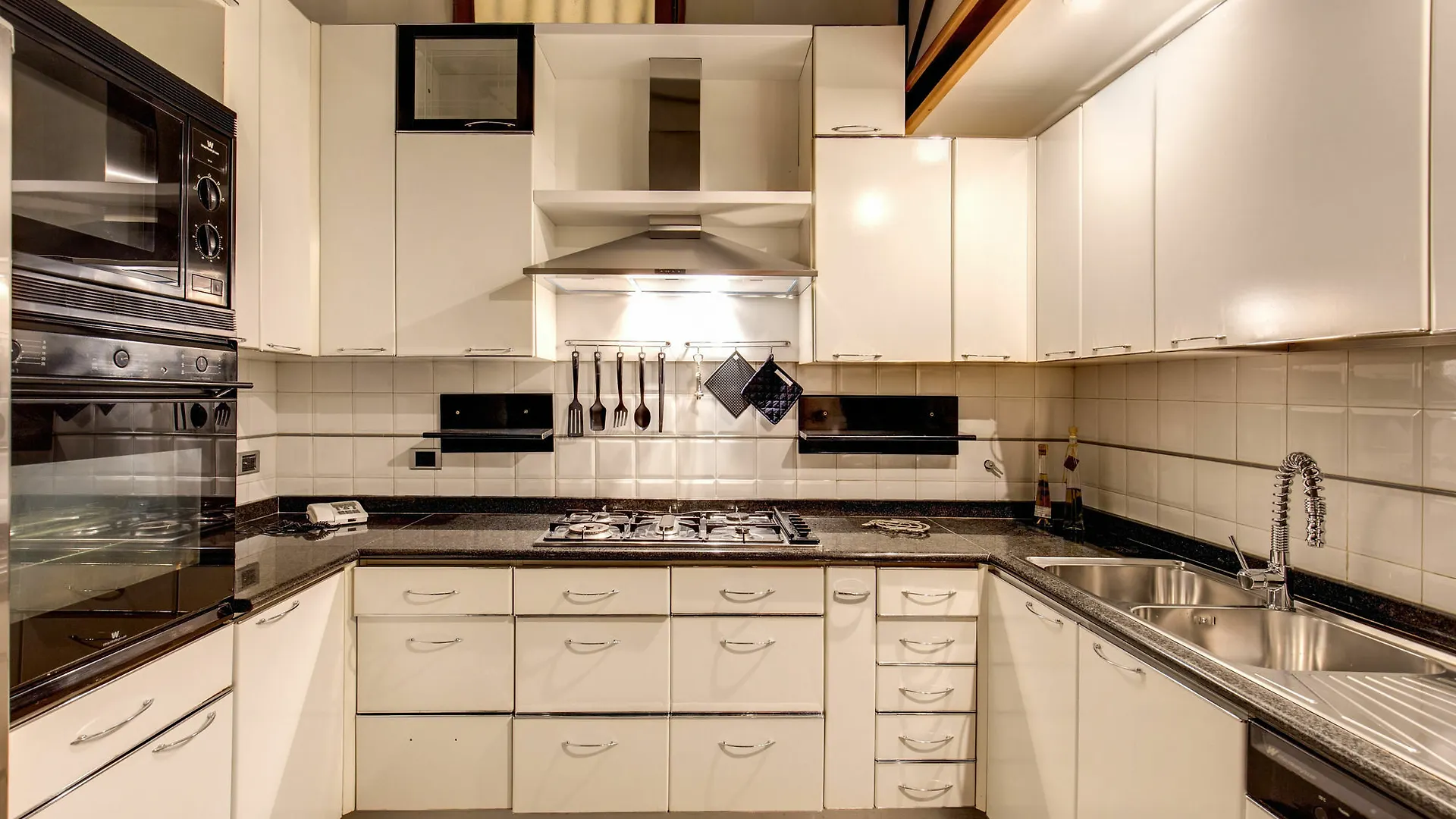 Appartement Suite In Rome Historic Italië