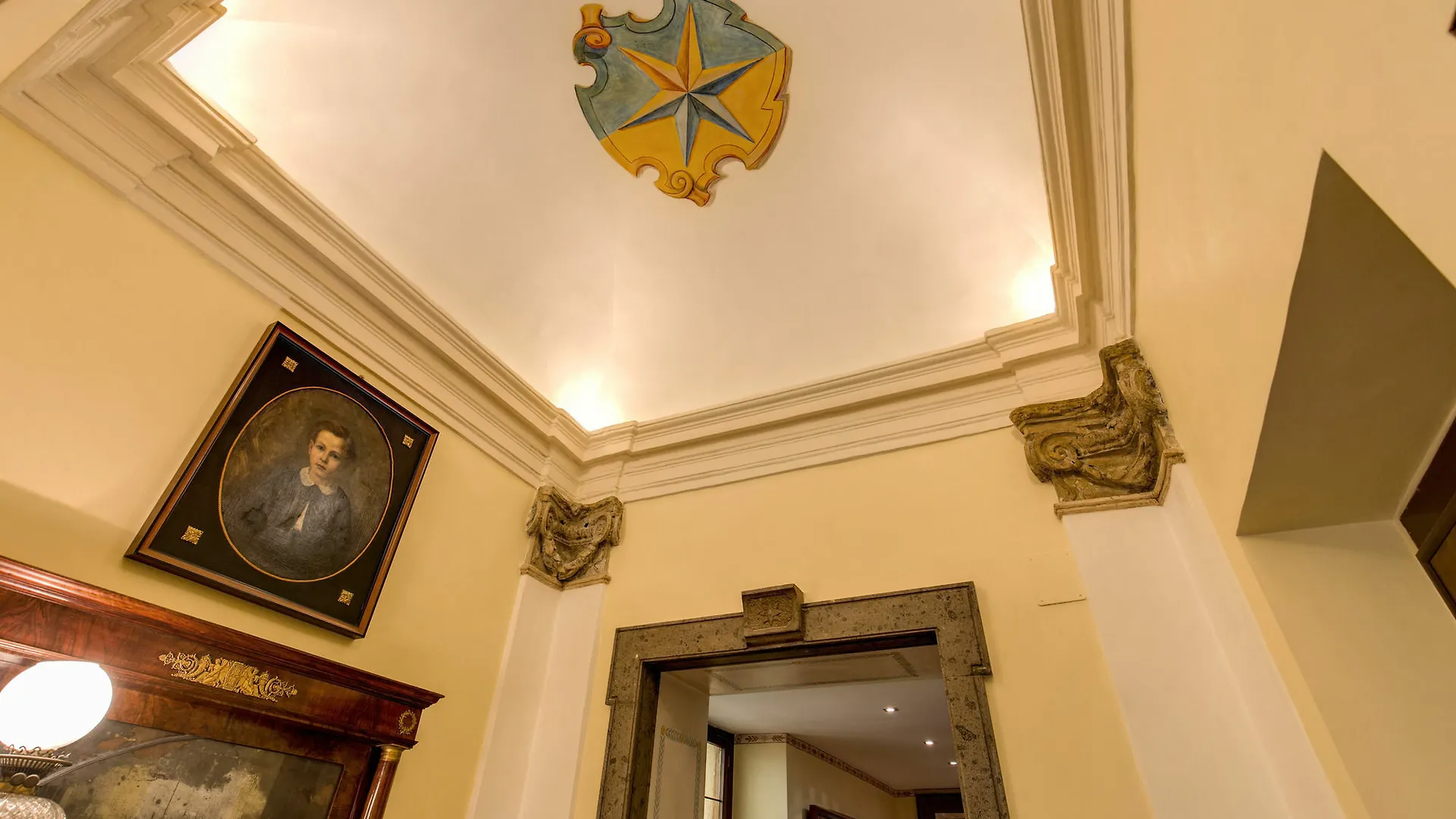 Suite In Rome Historic Appartement