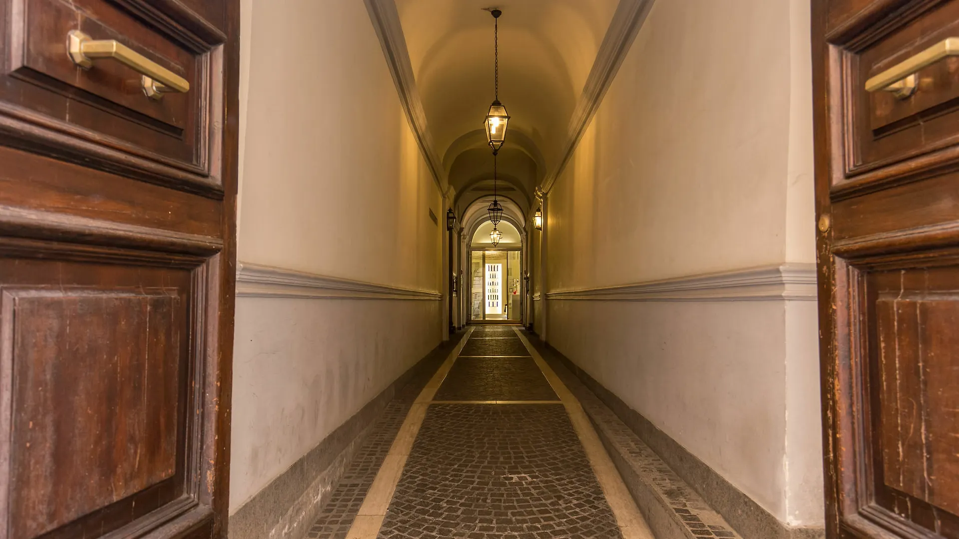 Suite In Rome Historic 0*,  Italy