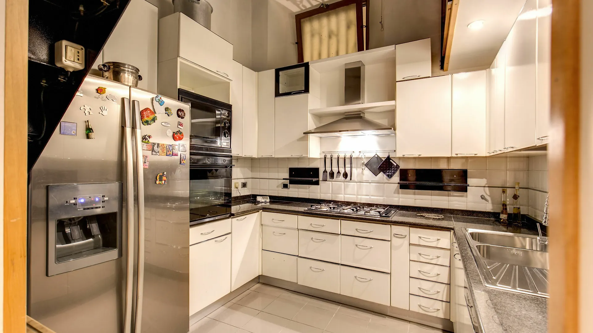 Apartment Suite In Rome Historic