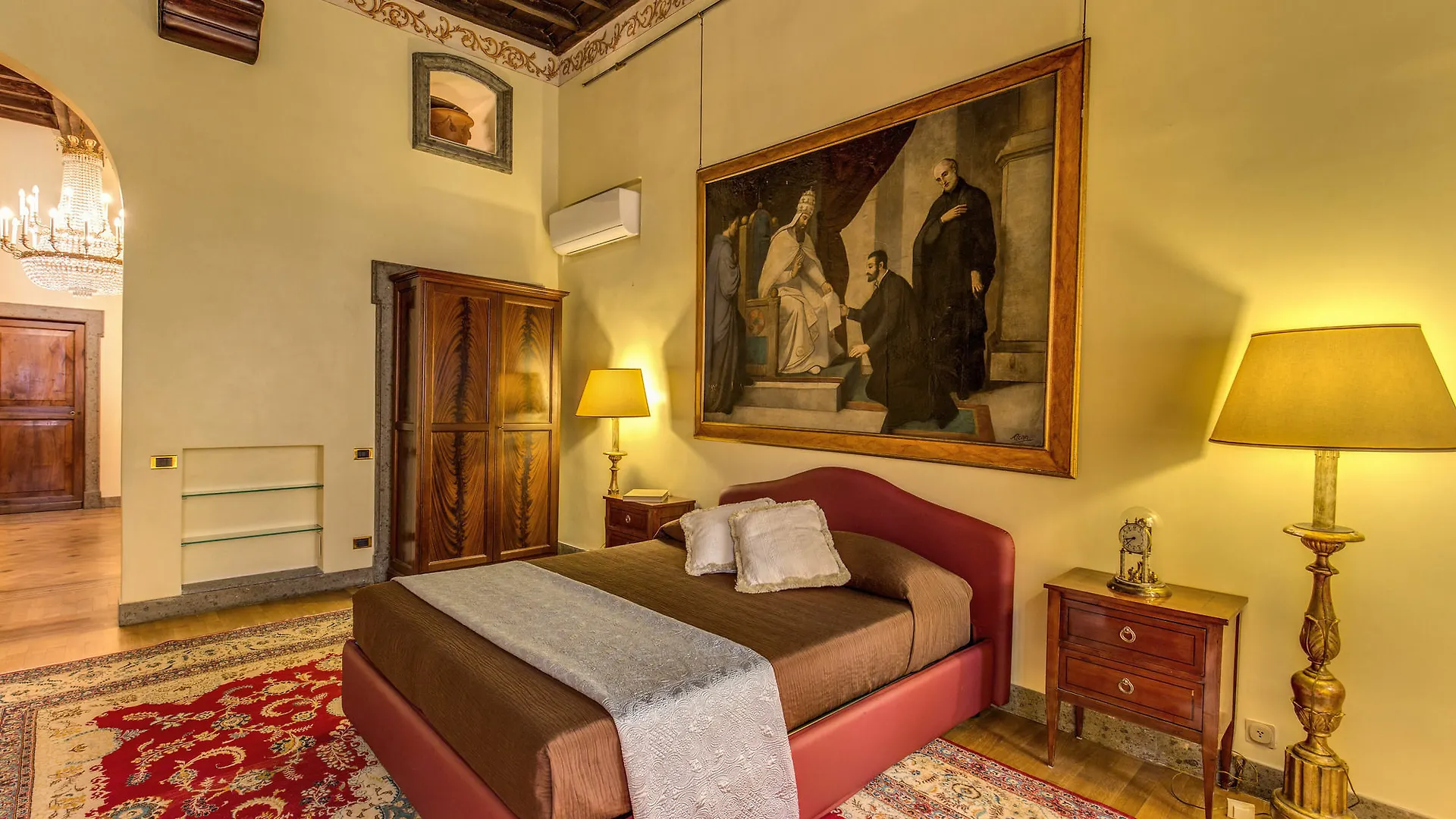 Suite In Rome Historic