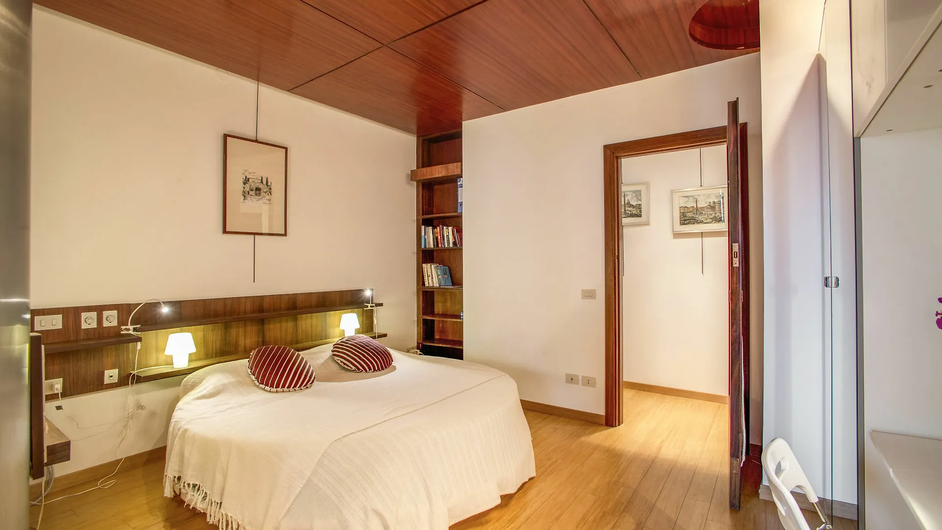 Apartment Suite In Rome Historic