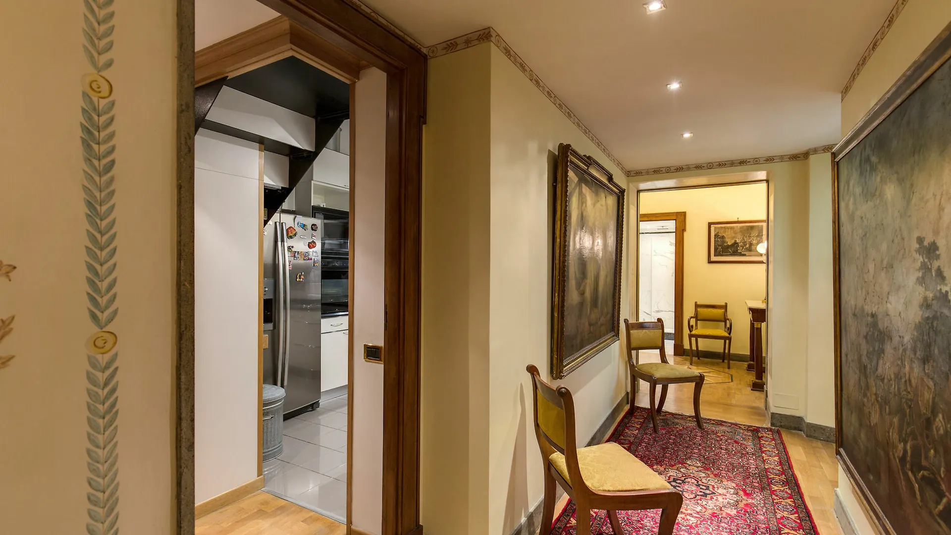 Apartment Suite In Rome Historic